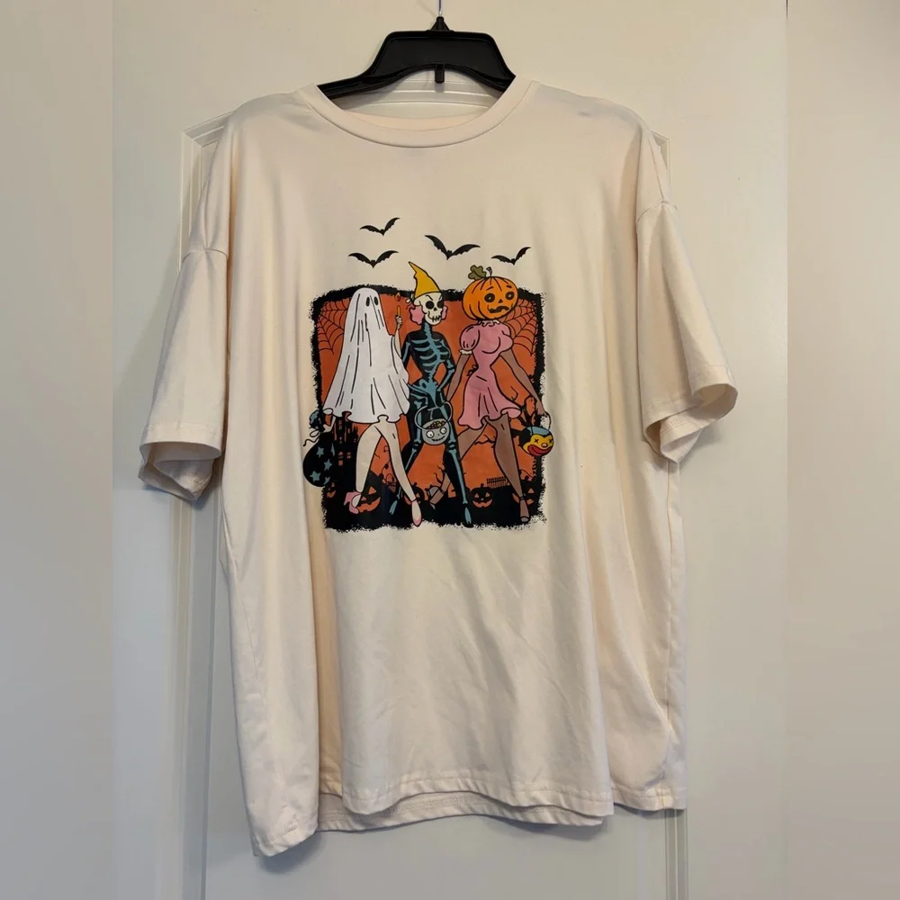 SHEIN Cream Halloween Graphic Short Sleeve Tee with Orange and Black Print - Picture 1 of 2